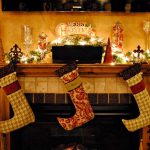 24 Christmas Fireplace Decorations, Know That You Should Not Do